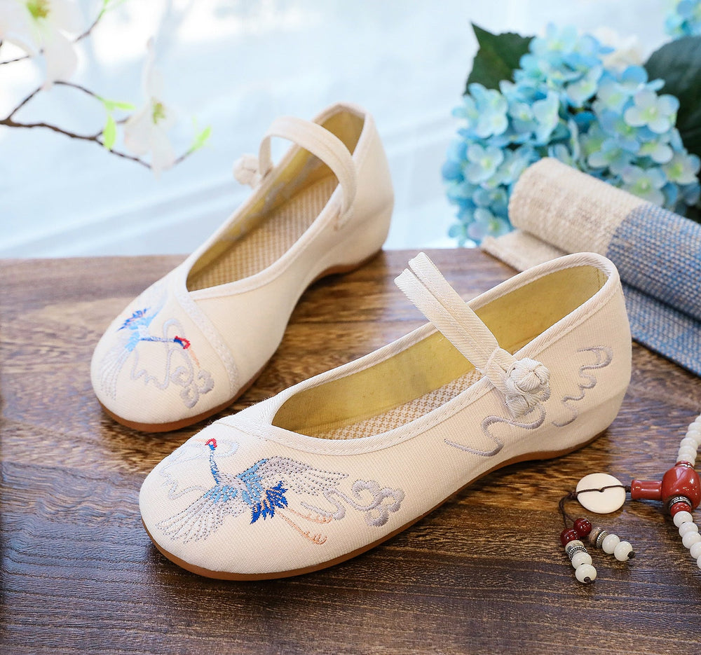Women's Low Pumps Low-cut Embroidered Cotton One-word Canvas Shoes Newgew