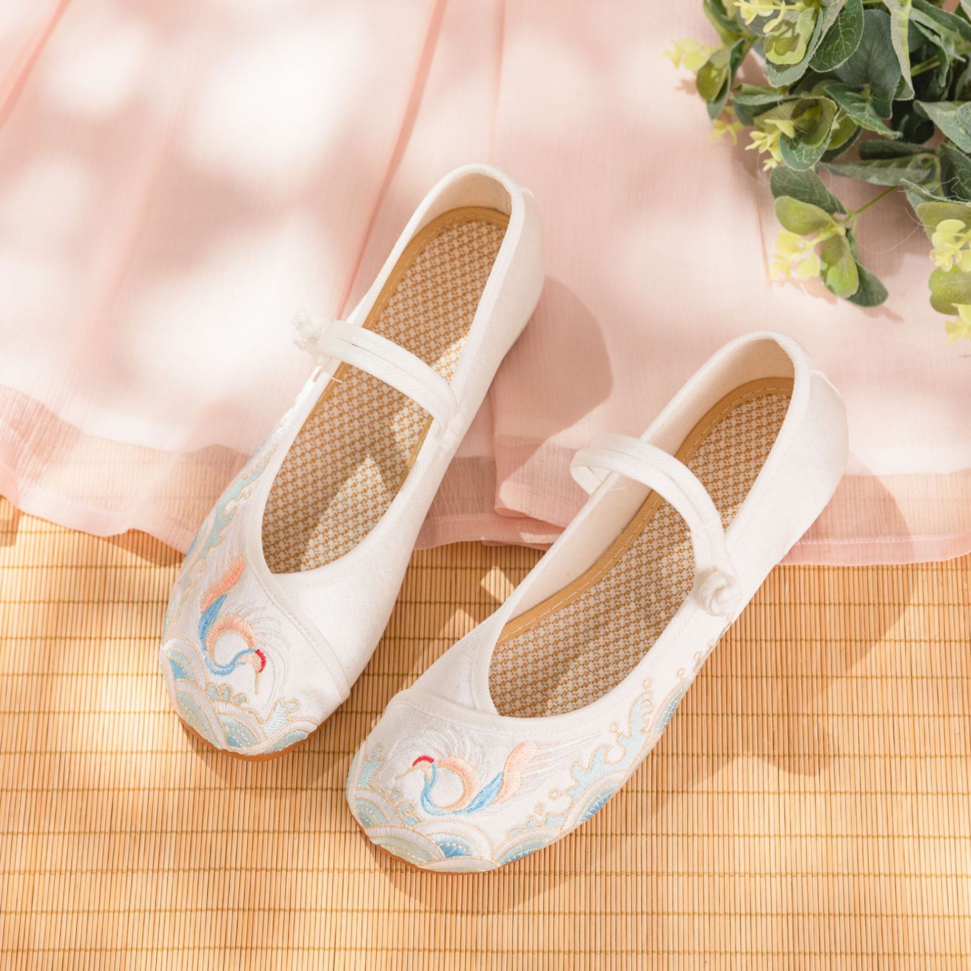 Women's Smoke Summer And Han Elements Mercerizing Satin Canvas Shoes Newgew