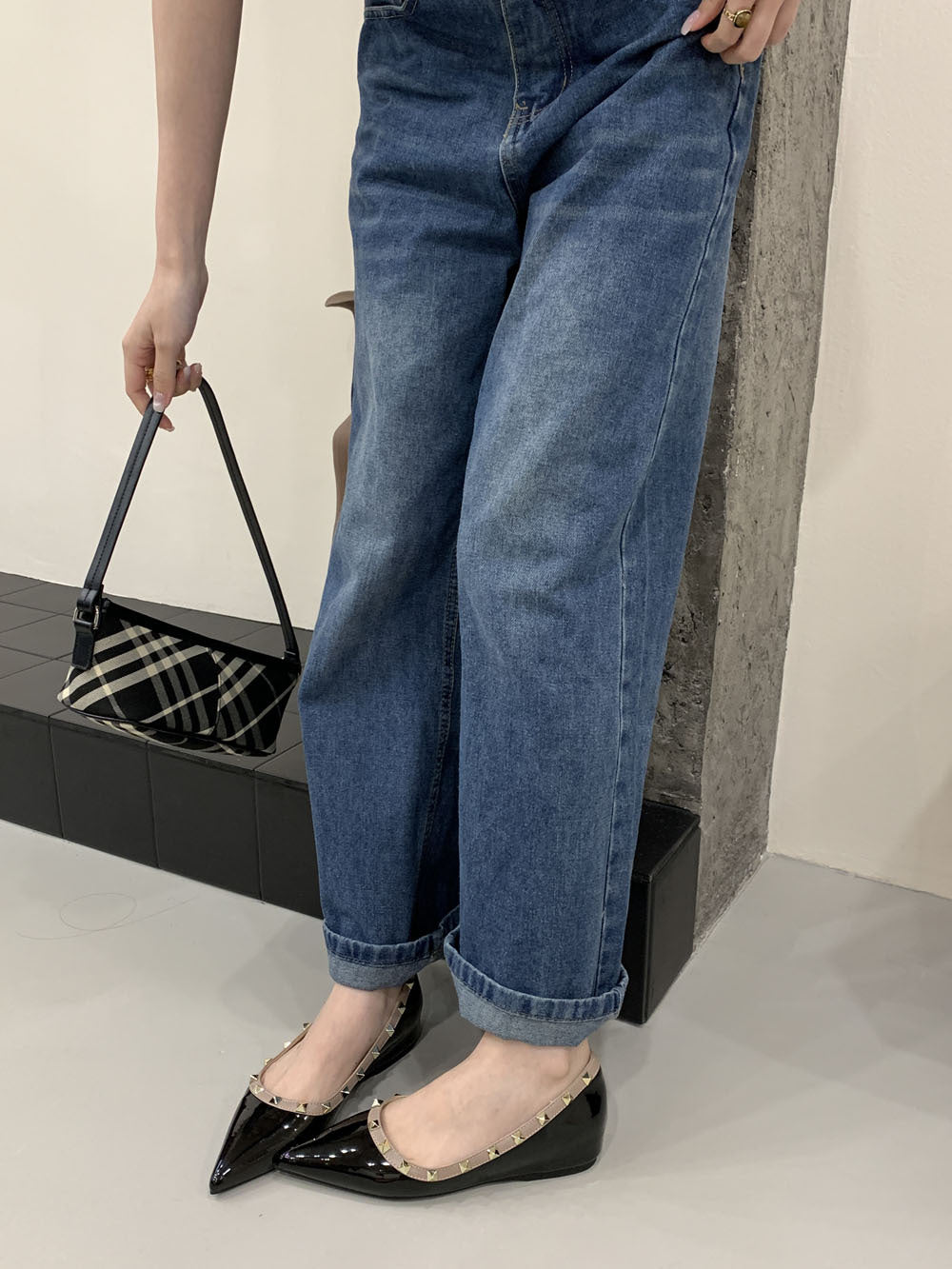 French pointed-toe shallow rivet single shoes NewGew