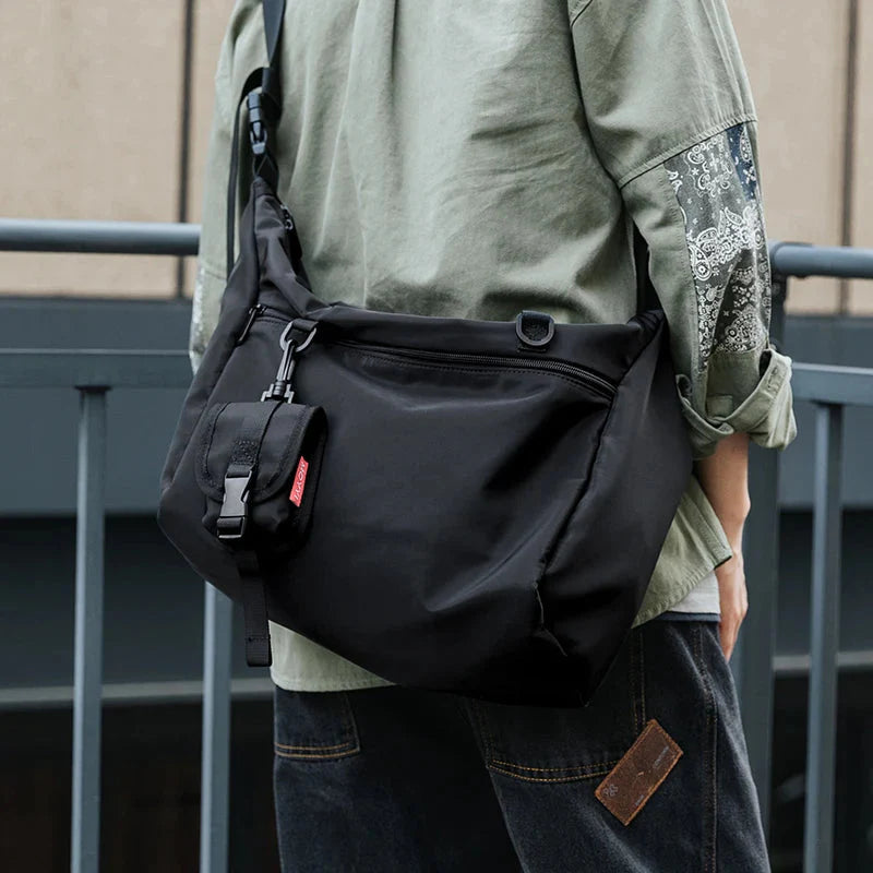 Water-Resistant Messenger Bag Newgew