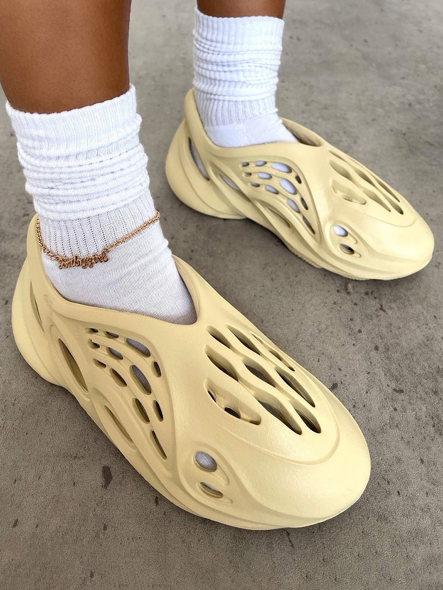 Solid Anti-skid Hollow-out Flat Shoes NewGew