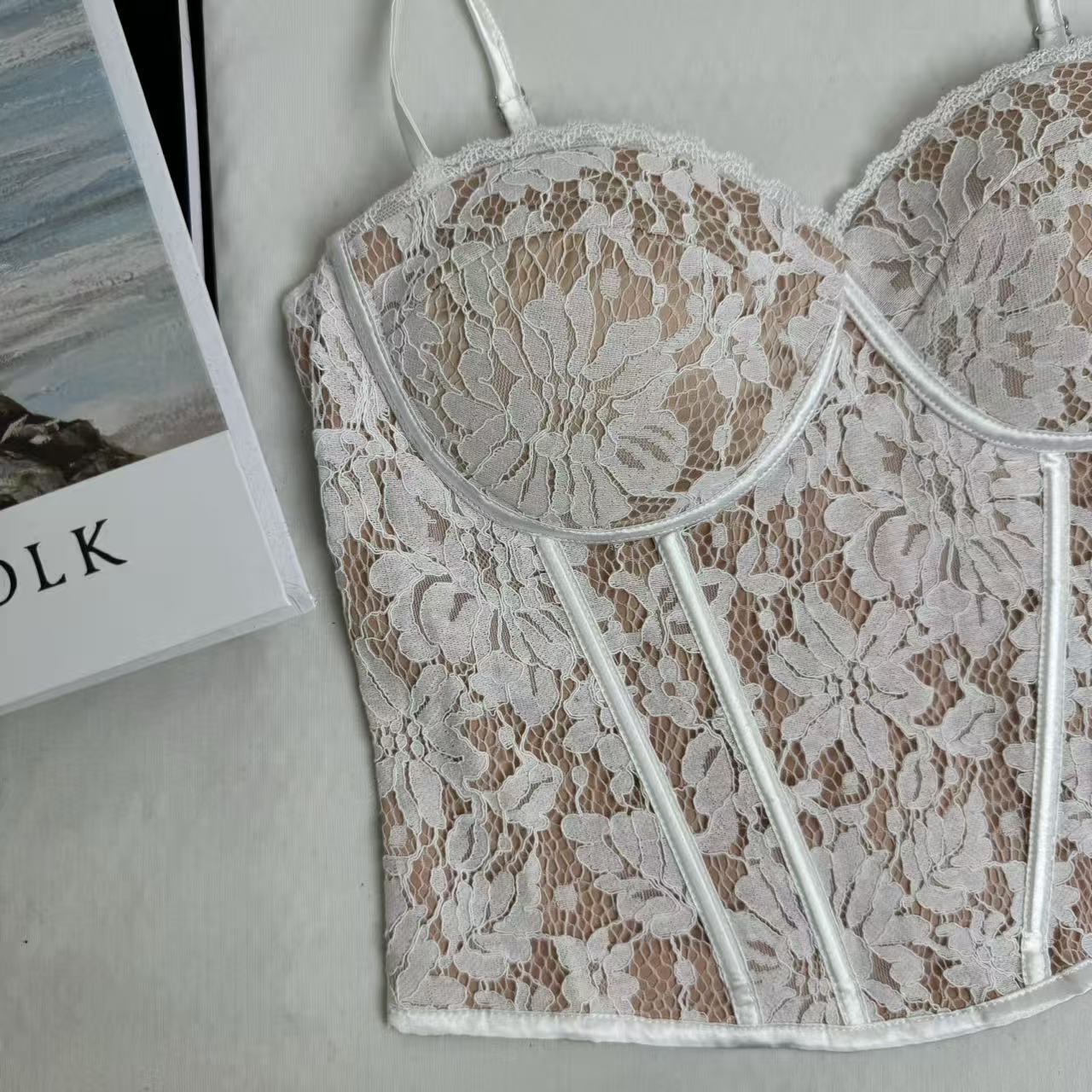 Lace Inner Layer Push-Up Fishtail Bra PinTow