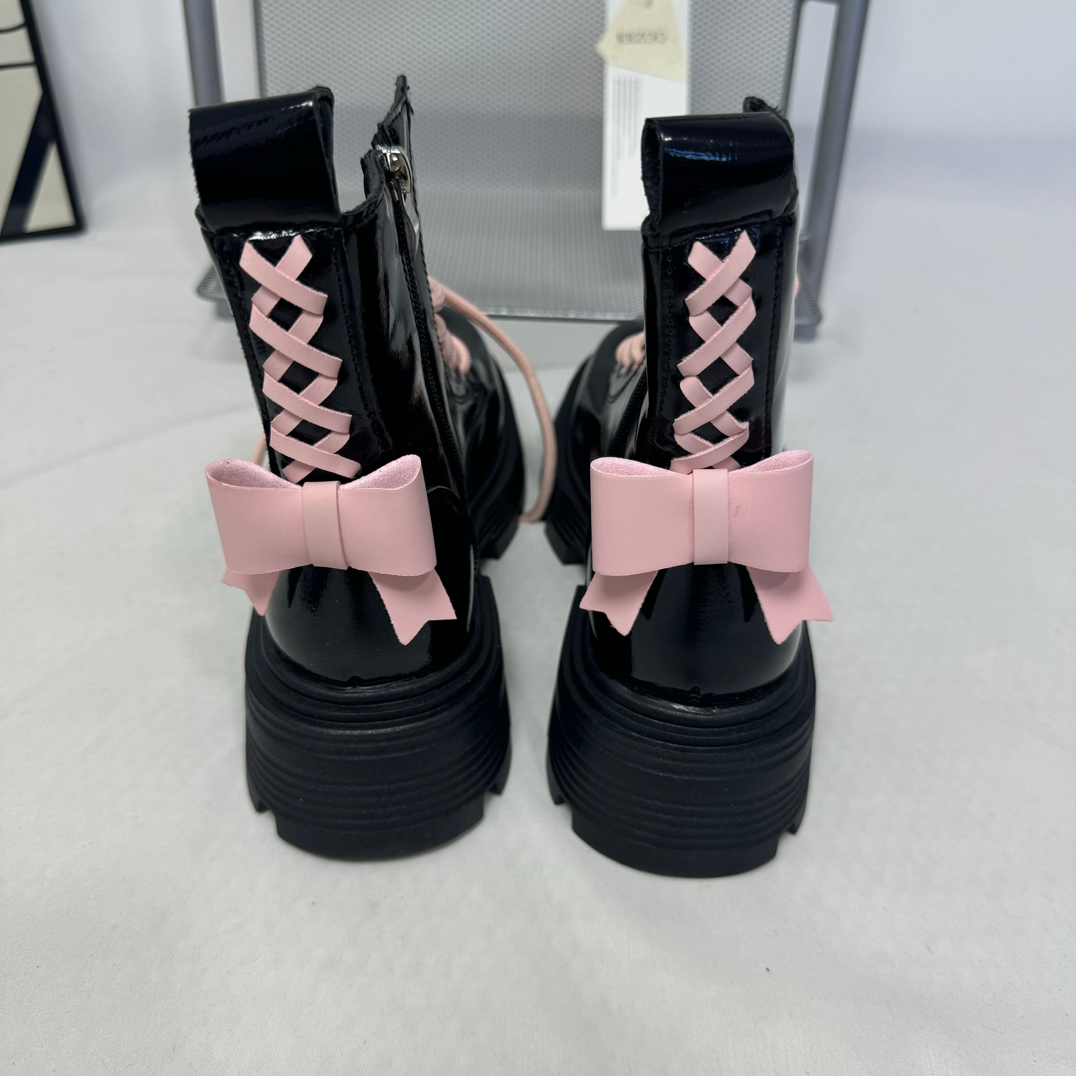 Pink Bow Leather Boots PinTow