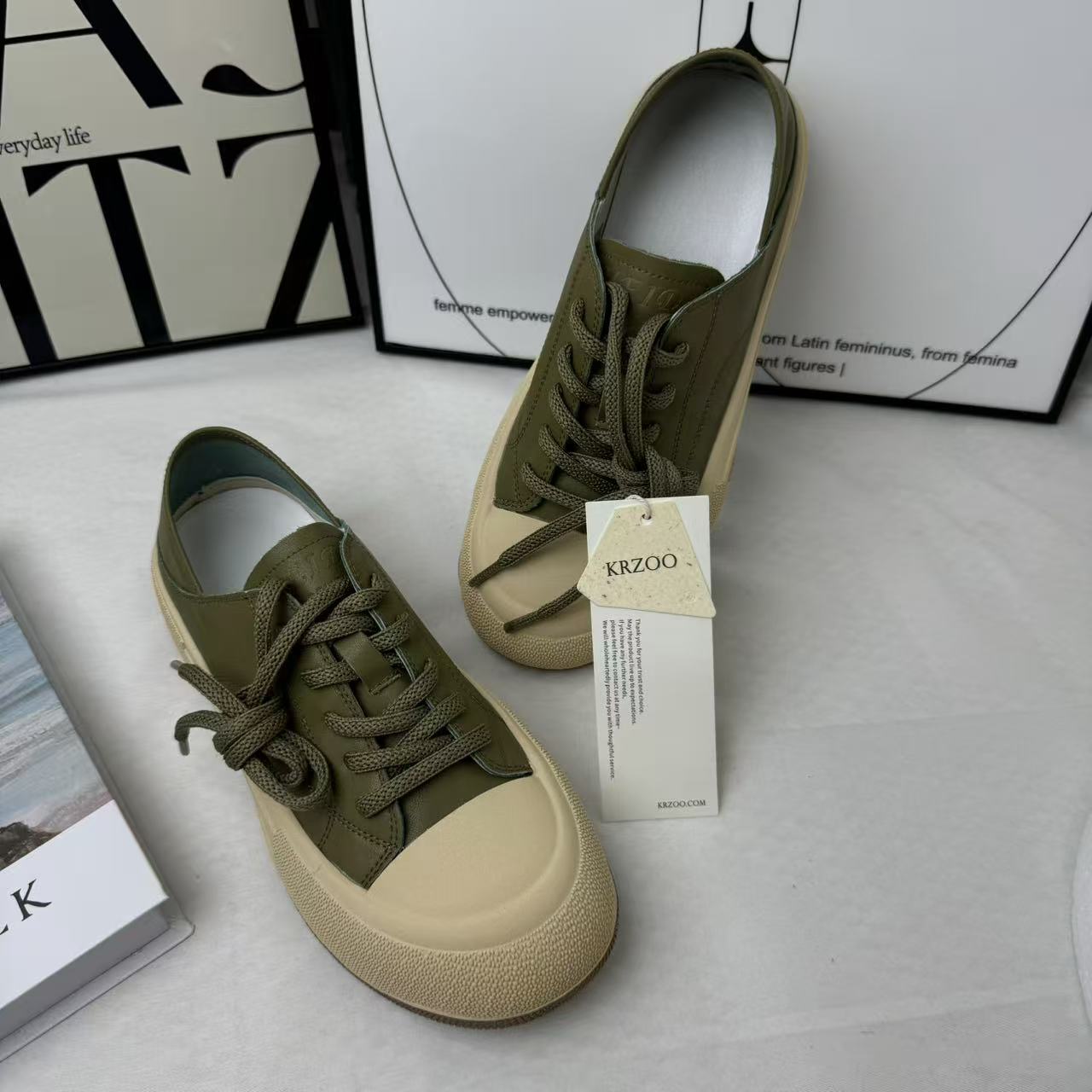 Green Chunky-Soled Casual Shoes PinTow