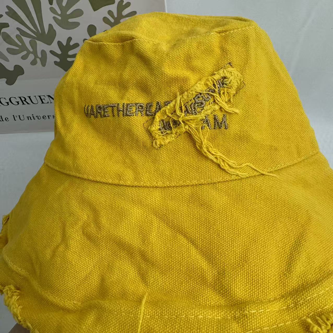 Korean-Style Sun-Protection Bucket Hat PinTow