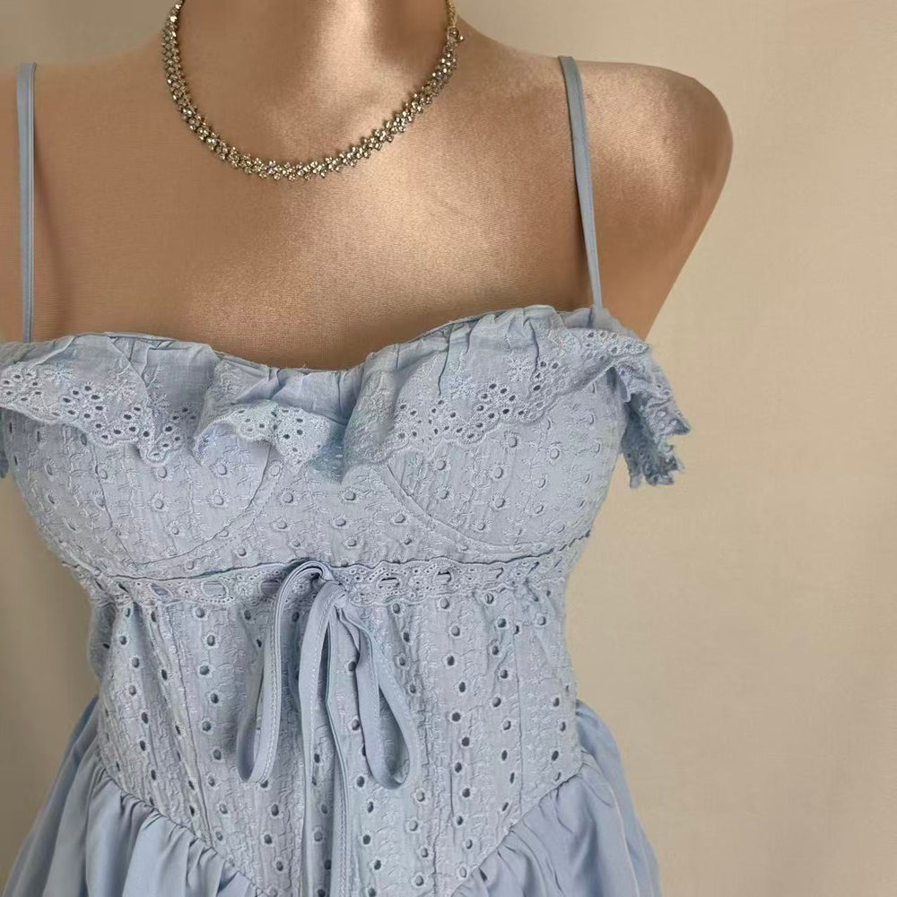 French-Style Belted Slit Dress PinTow