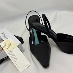 Round-Toe Low-Cut One-Strap High-Heeled Shoes PinTow