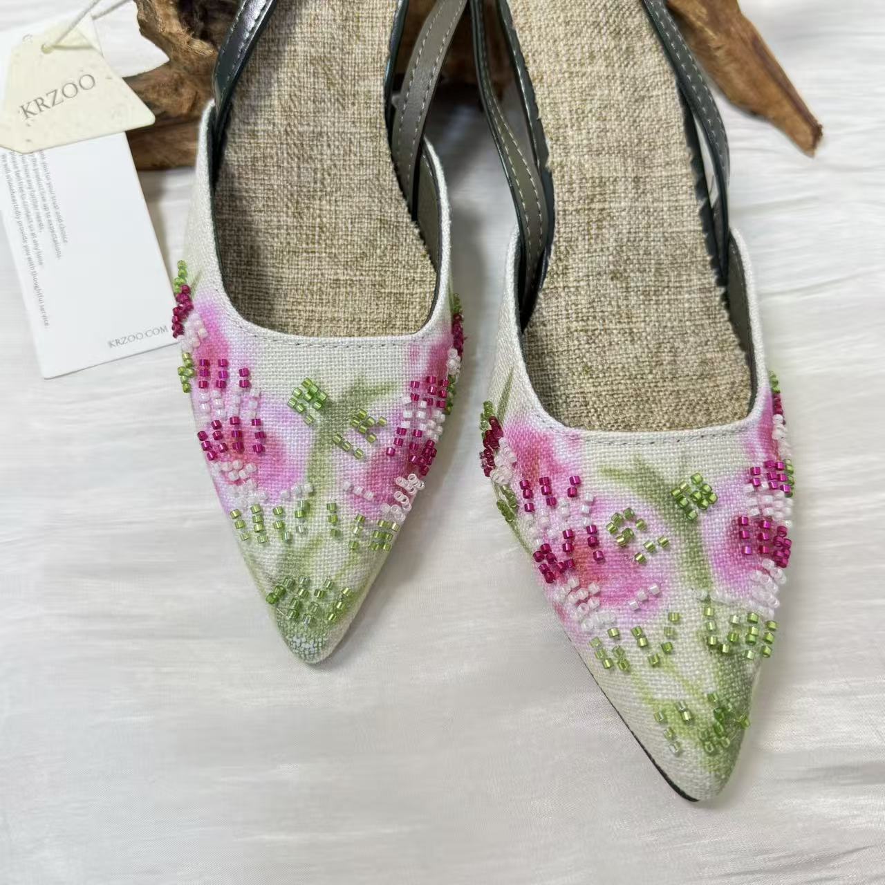 Embroidered low-heeled high-heeled shoes PinTow
