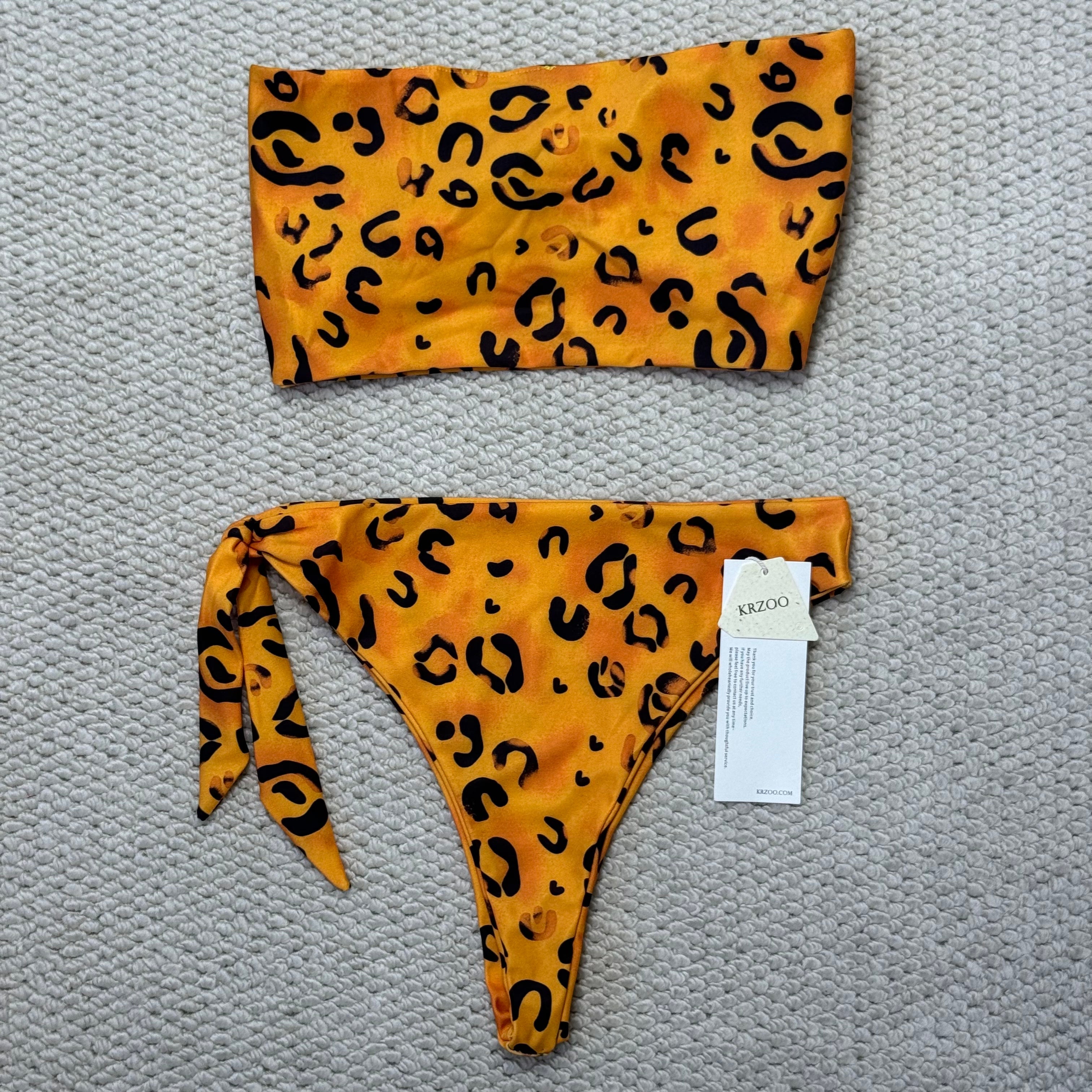 Leopard Print One-Piece Swimsuit PinTow