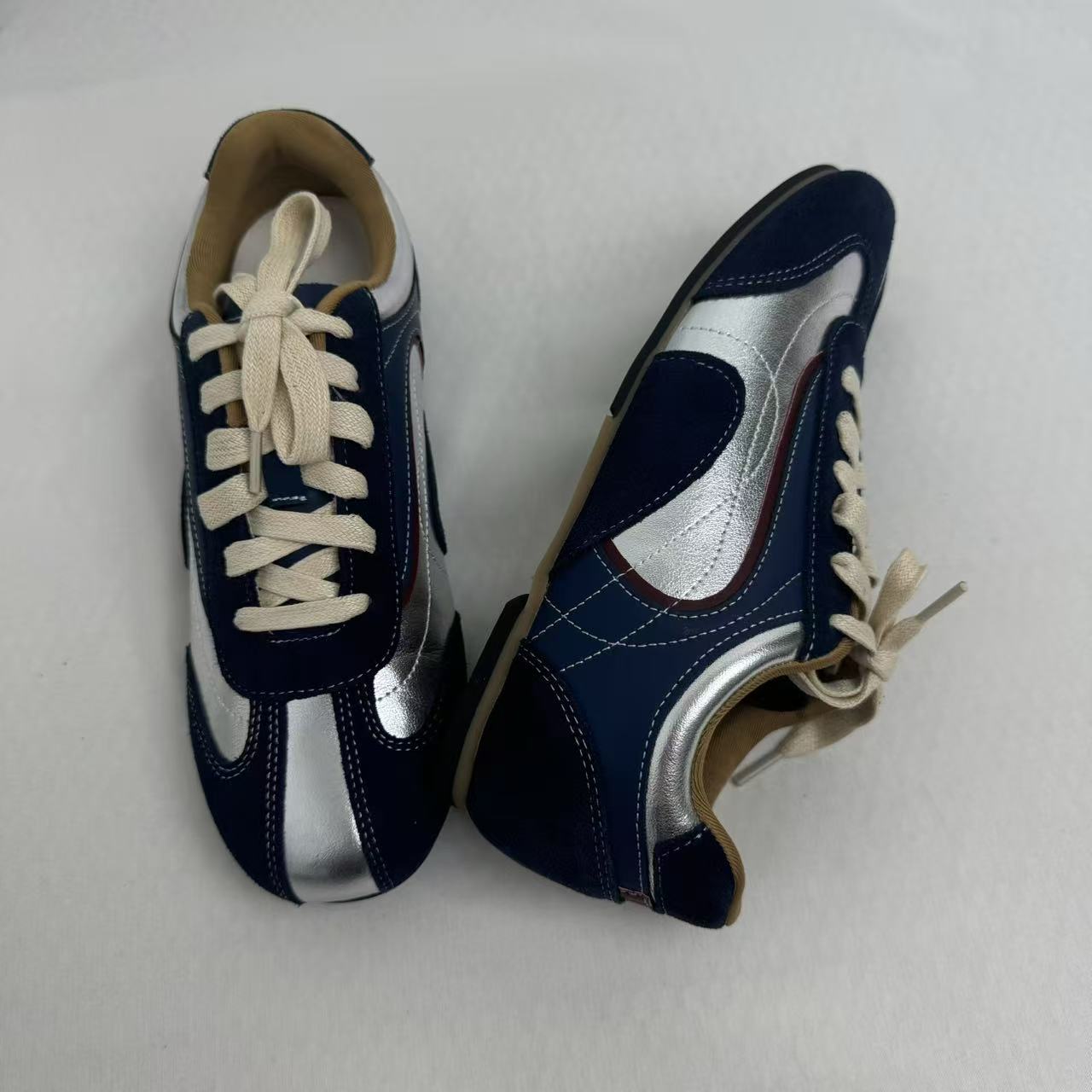 High-Top Thick-Soled Casual Sports Shoes PinTow
