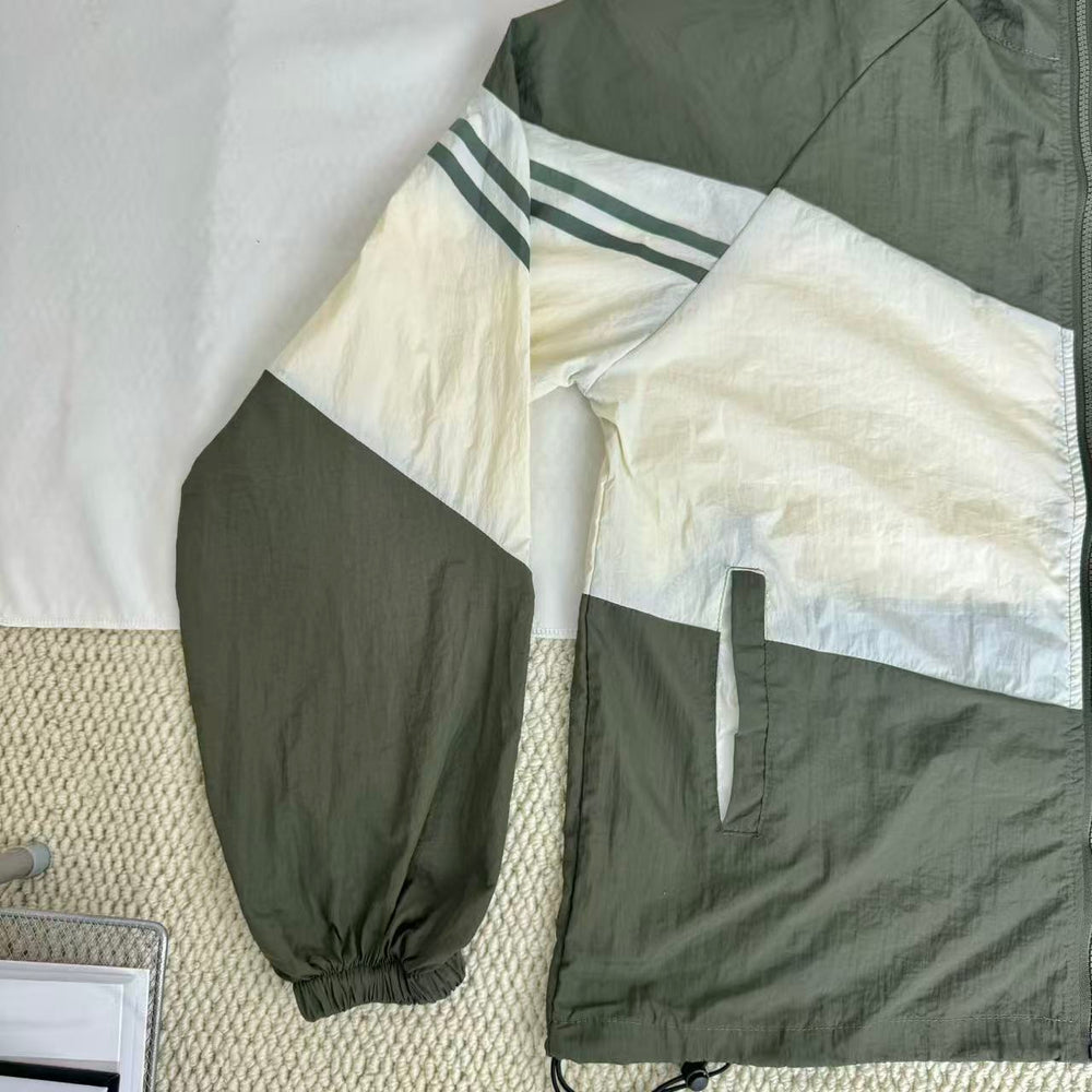 Contrasting Color Sun Protection Jacket PinTow
