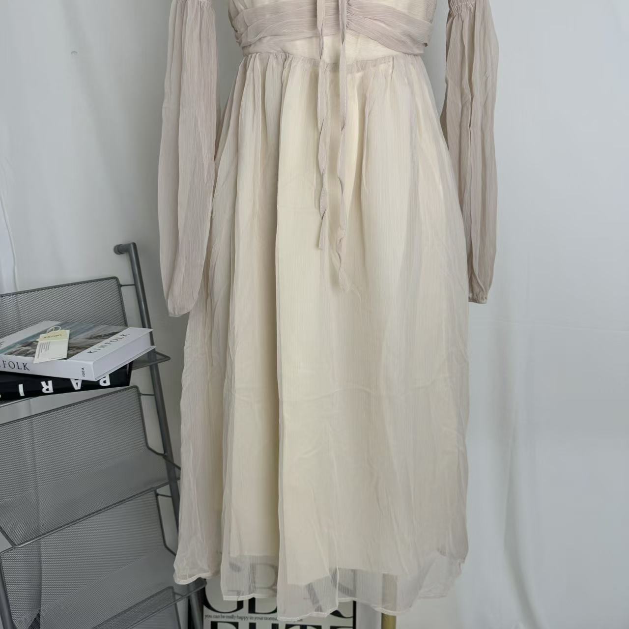 Square-Neck Long-Sleeve Chiffon Dress PinTow