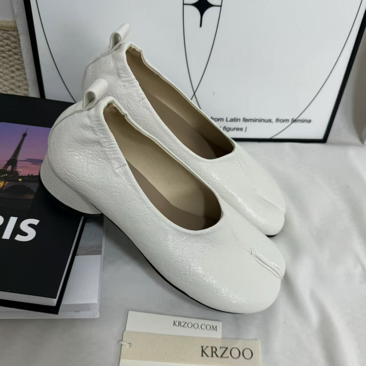 Retro Split-Toe Chunky Heeled Loafers PinTow