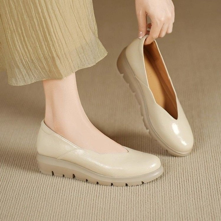 Women Solid Cowhide Leather Casual Flats Shoes Newgew Shoes