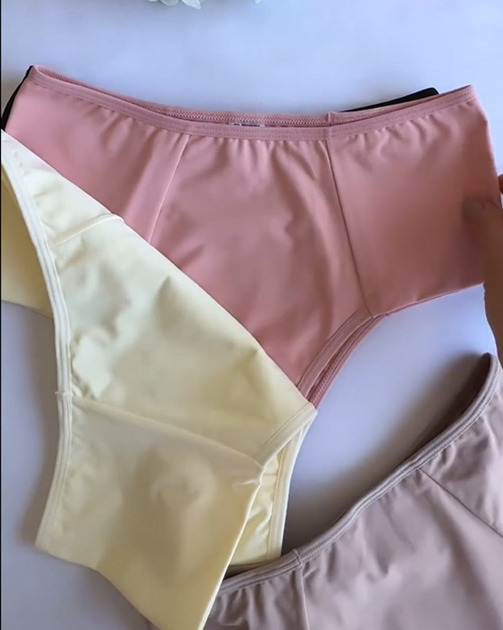 Multicolor Shaped Panties – PinTow
