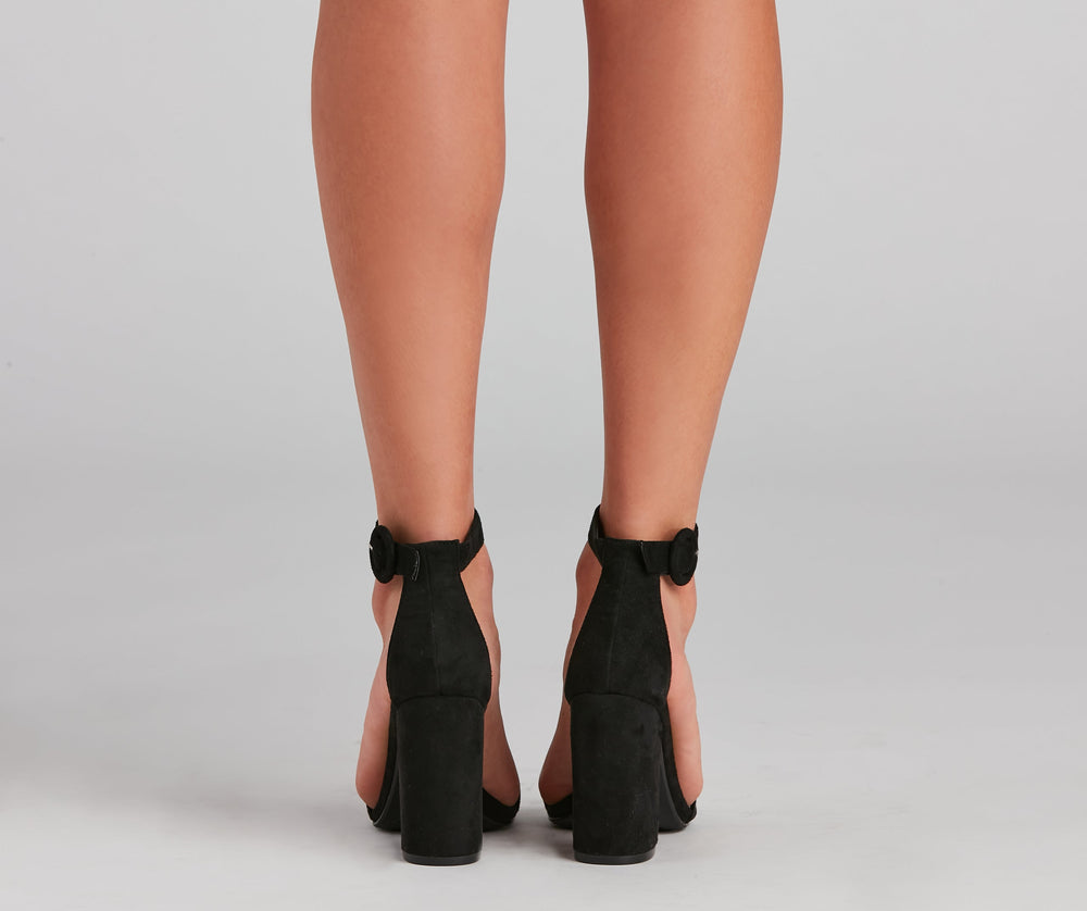 It Girl Faux Suede Block Heels Newgew