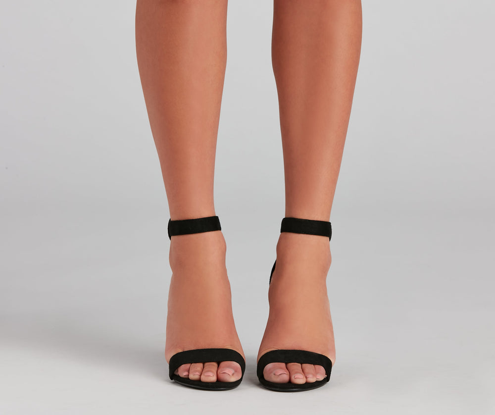 It Girl Faux Suede Block Heels Newgew