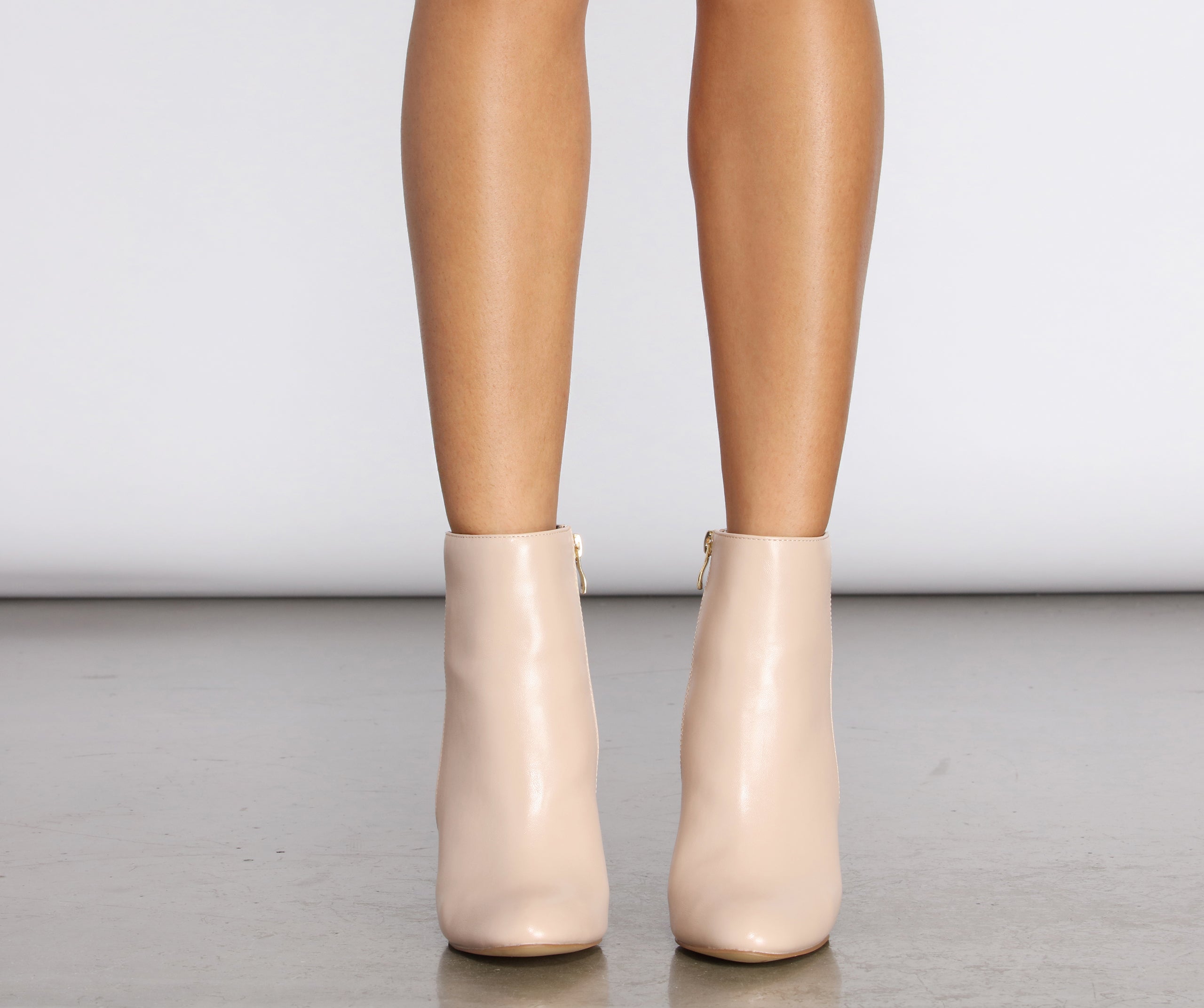 Come Thru Clear Heeled Booties Newgew