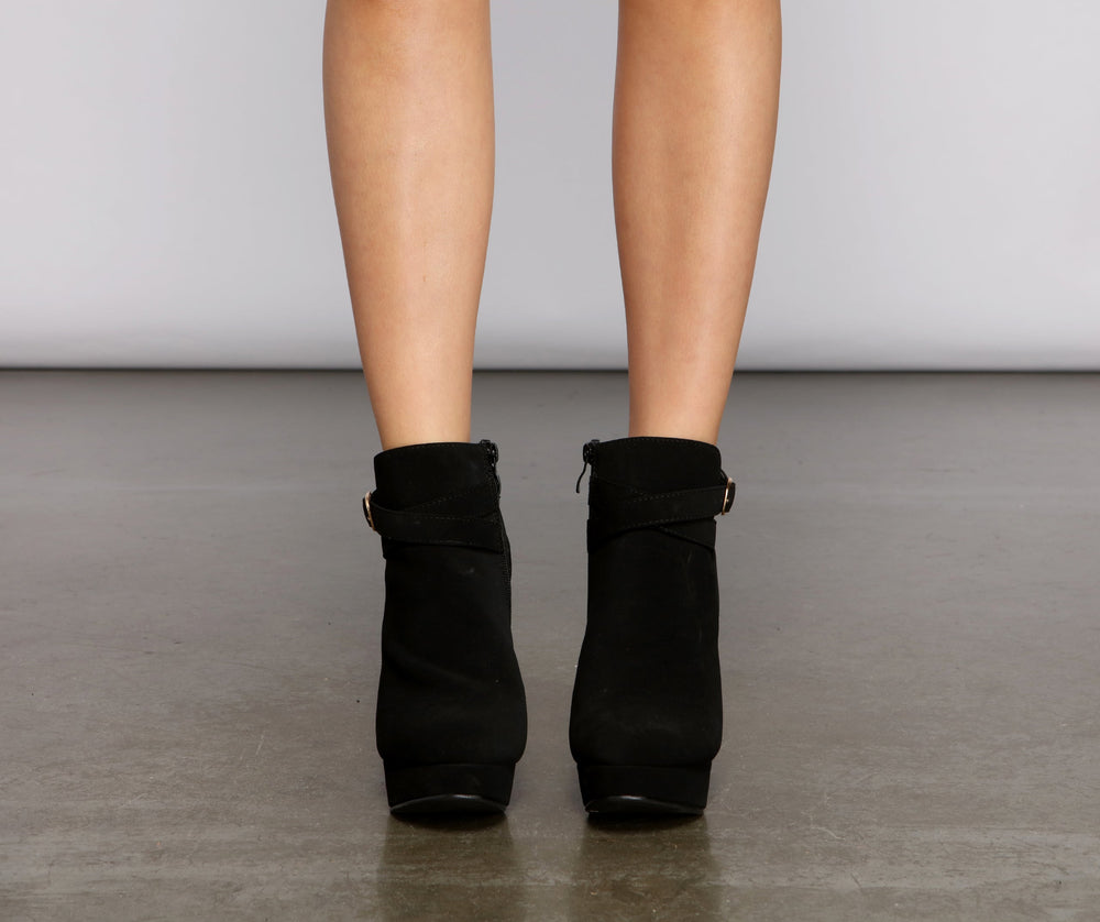 Chic Moment Nubuck Stiletto Bootie Newgew