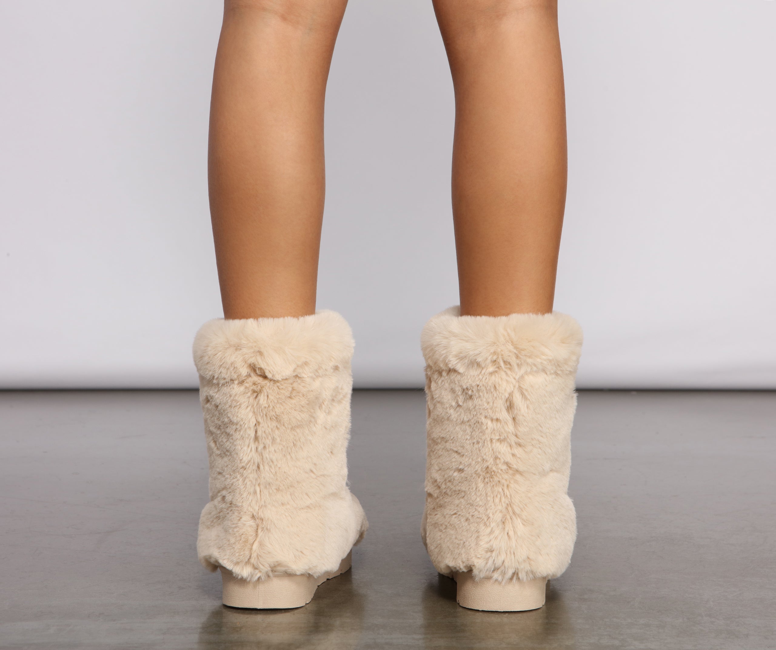Cozy and Chic Sherpa Booties Newgew