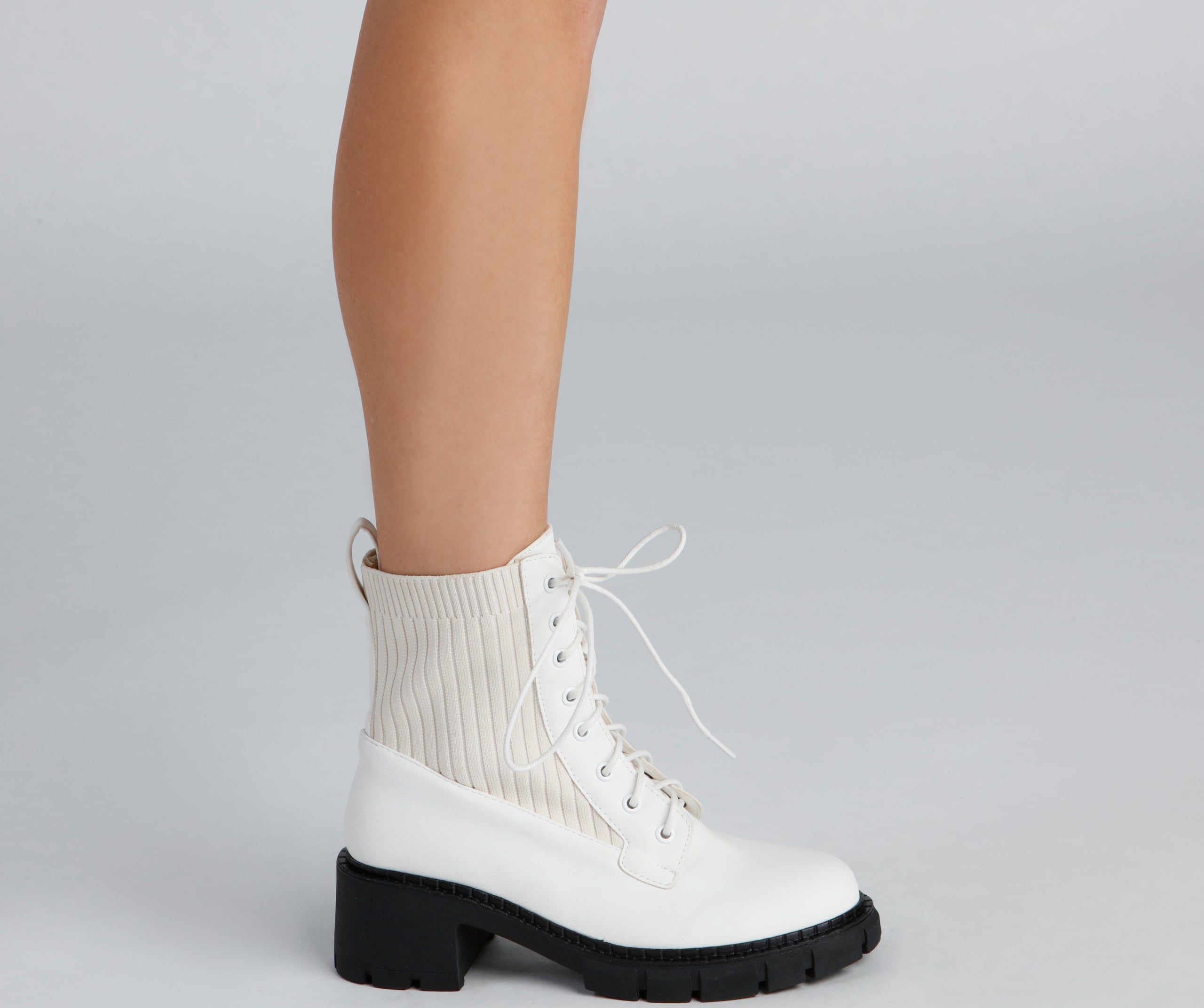 Trendy Status Knit Detail Boots Newgew