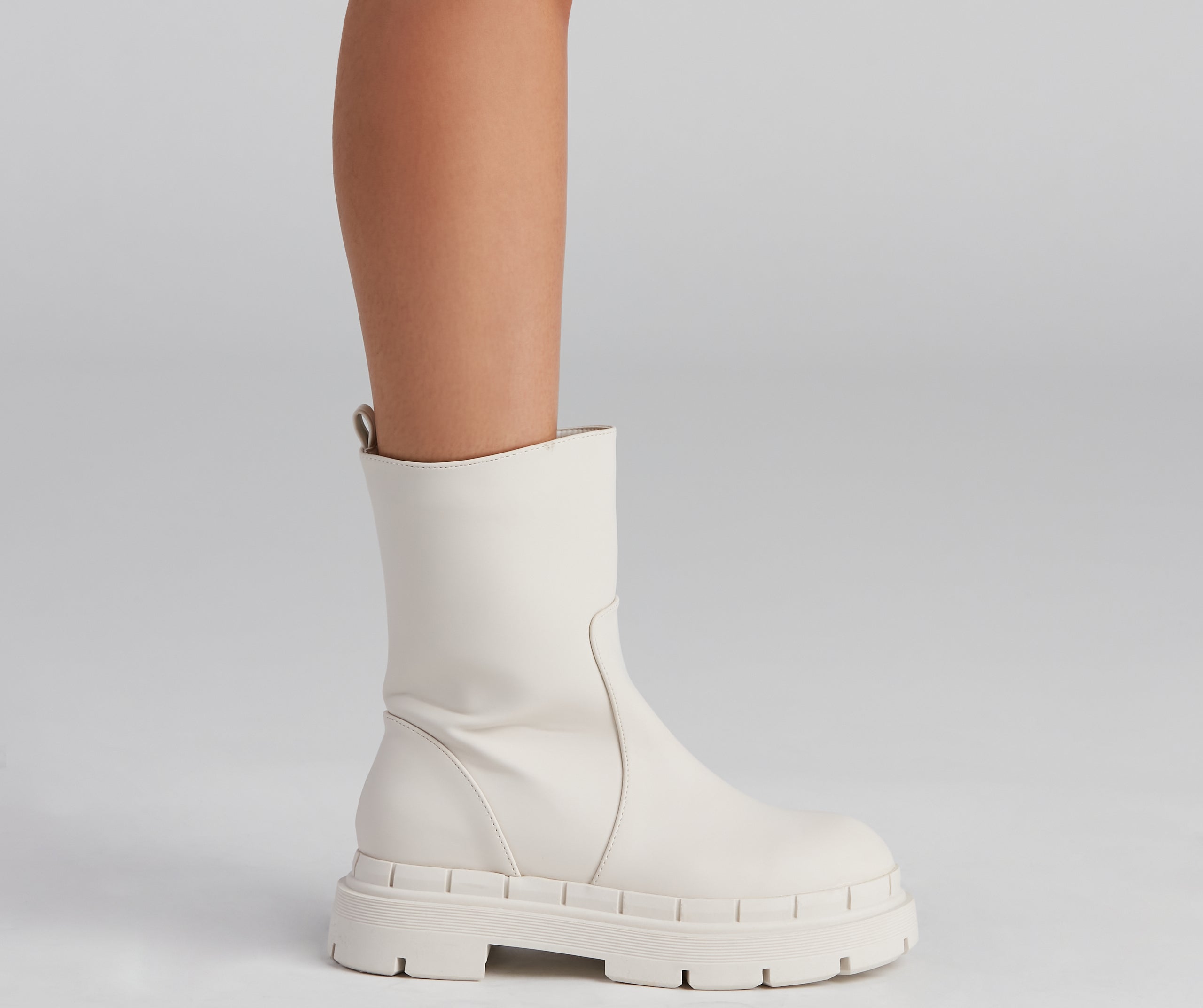 She's Trendy Lug Sole Boots Newgew