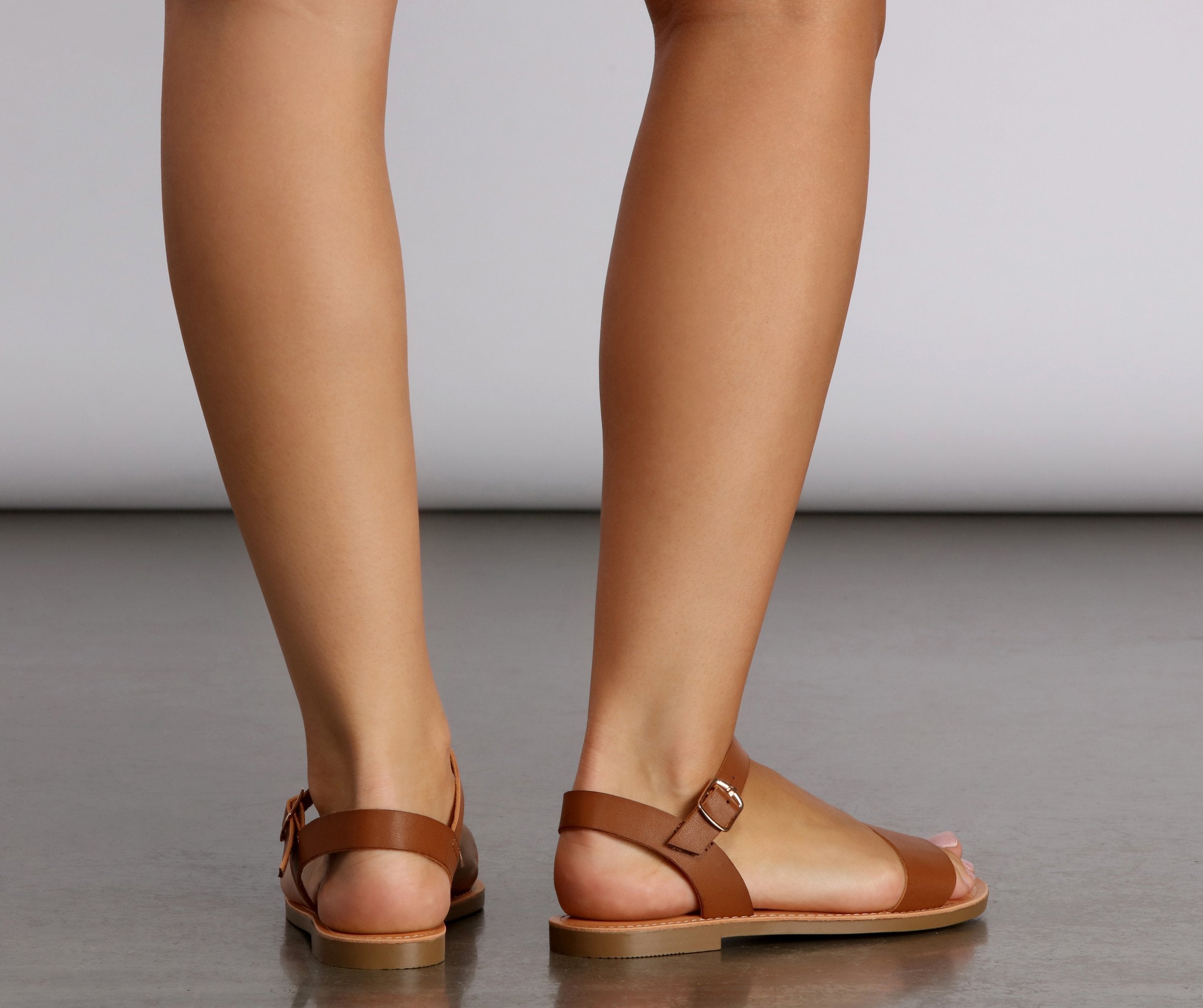 Perfectly Simple Faux Leather Sandals Newgew