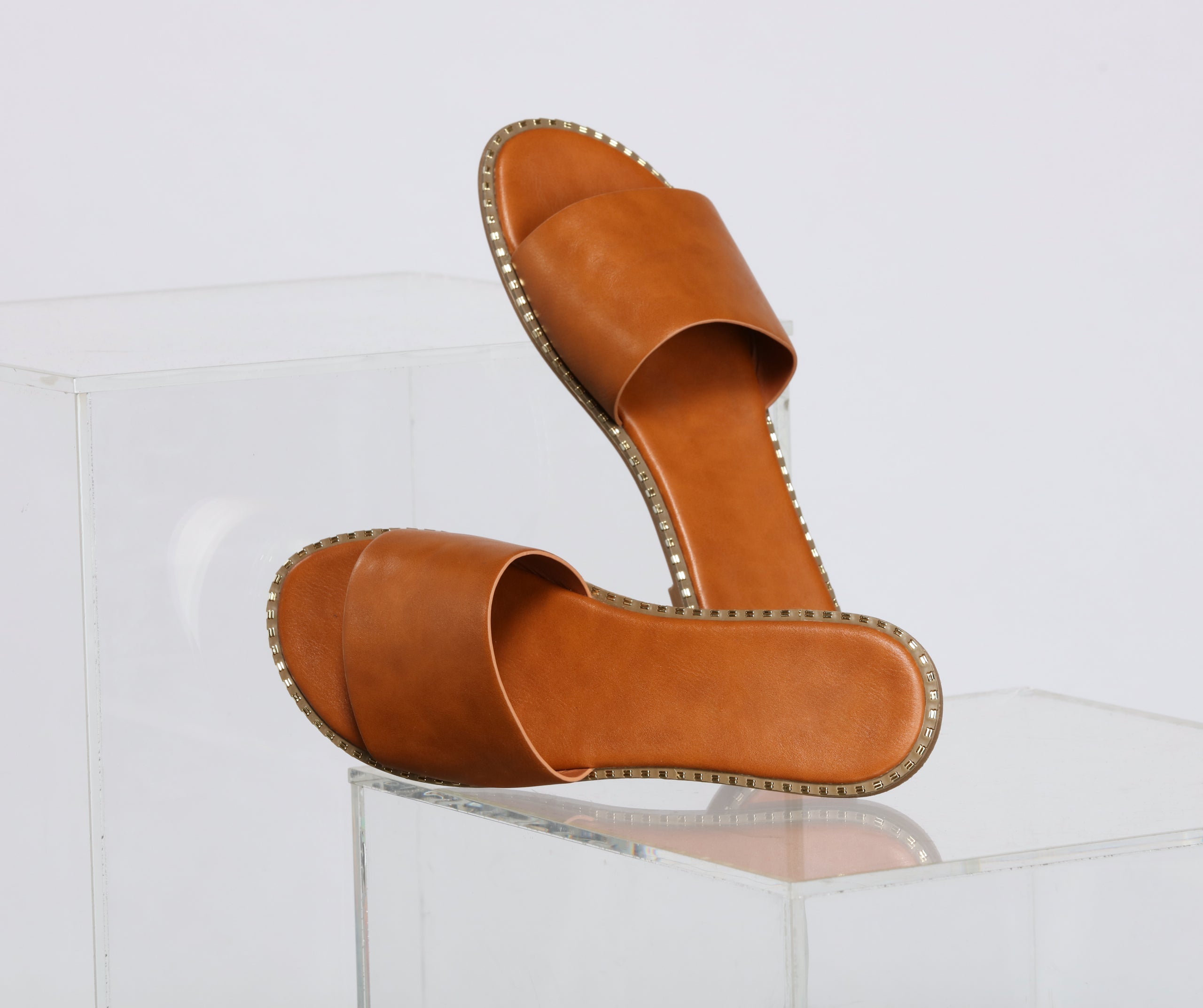 Studded Style Wide Band Sandals Newgew