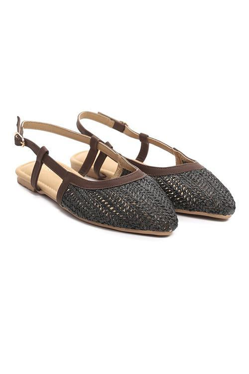Buckel Strap Flat Sandals Newgew