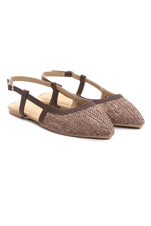 Buckel Strap Flat Sandals Newgew
