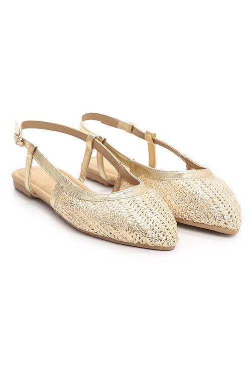 Buckel Strap Flat Sandals Newgew