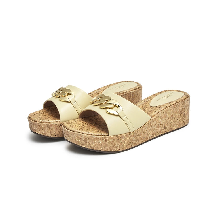 Tata	Chain Decor Wedge  Sandals Newgew
