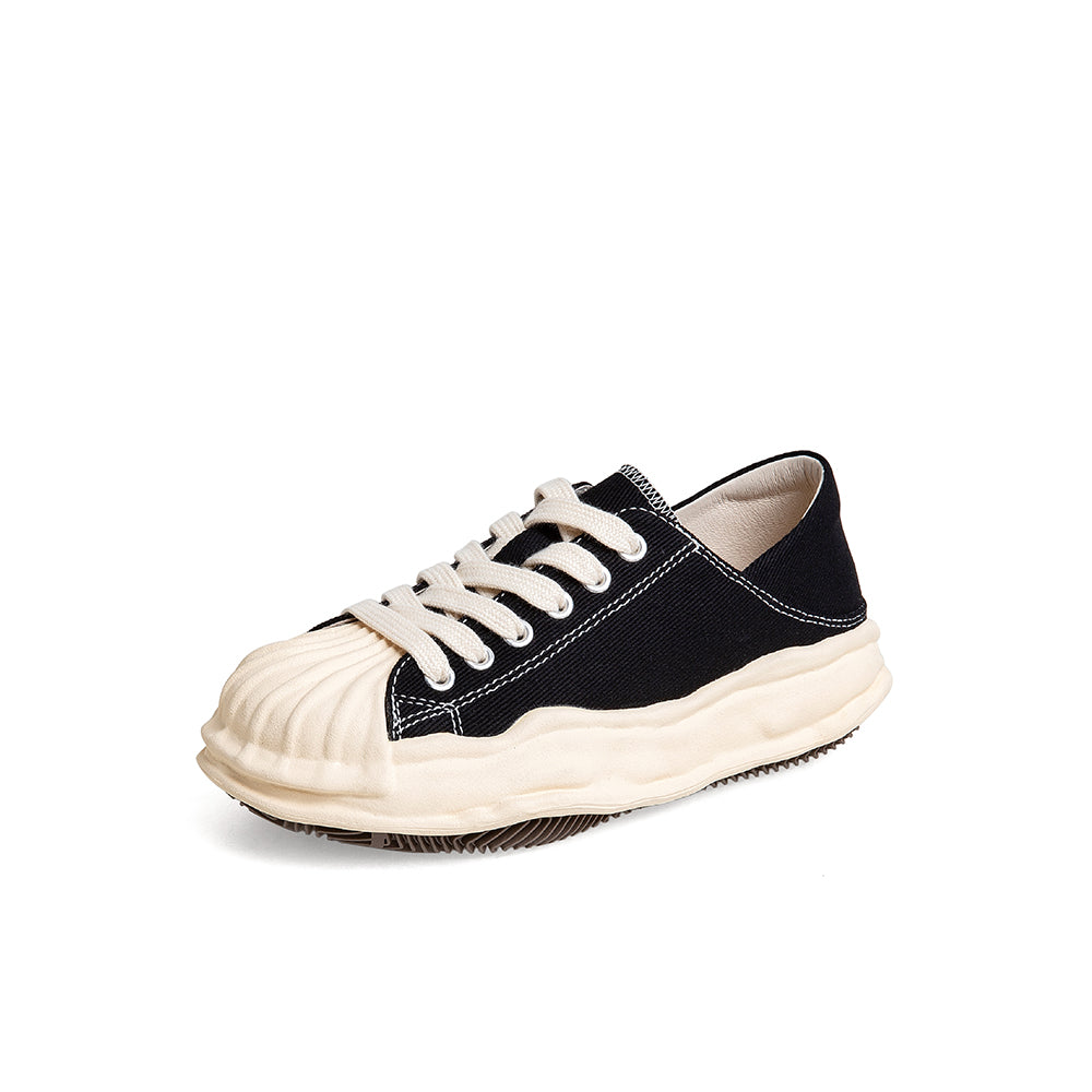 Minimalist Lace-up Front Canvas Shoes Newgew