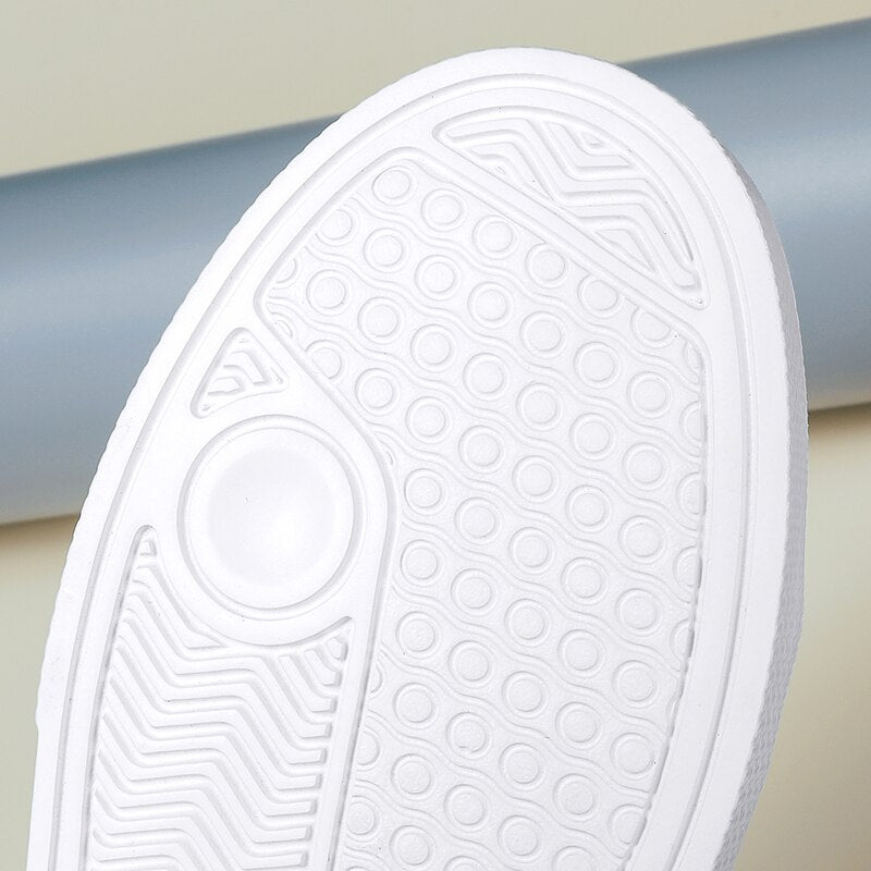 High-Top Skateboarding Shoes Newgew