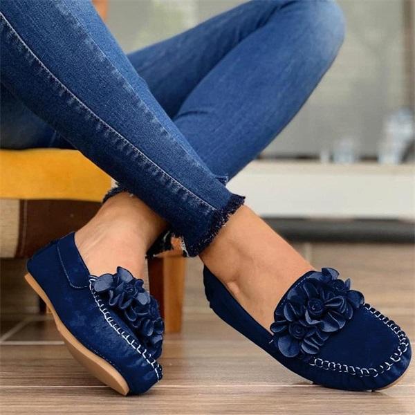 Comfy Slip-On Flower Suede Loafers Pairmore