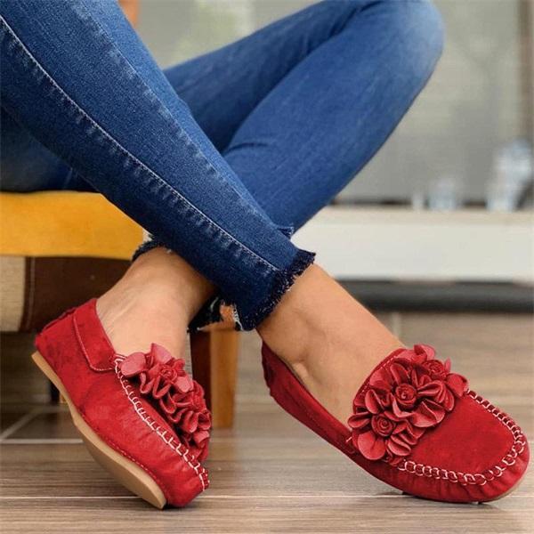 Comfy Slip-On Flower Suede Loafers Pairmore