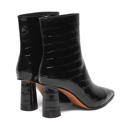 Millie's Pointed Toe Chunky Heel Patent Leather Short Boots Newgew