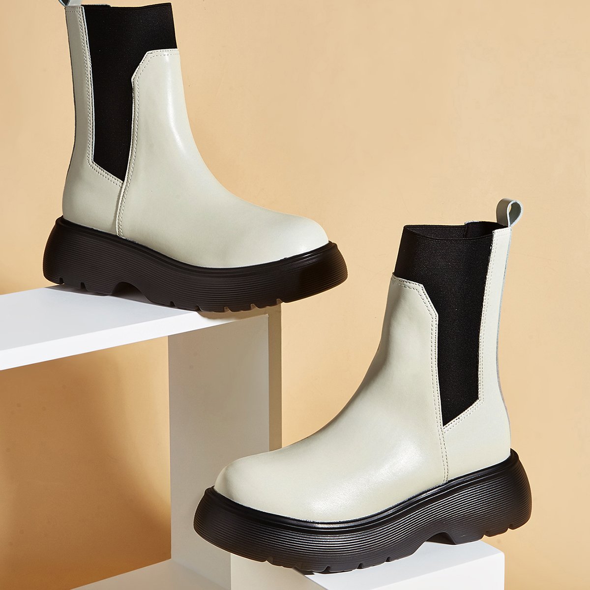 Thick-soled British Style Martin Boots Newgew