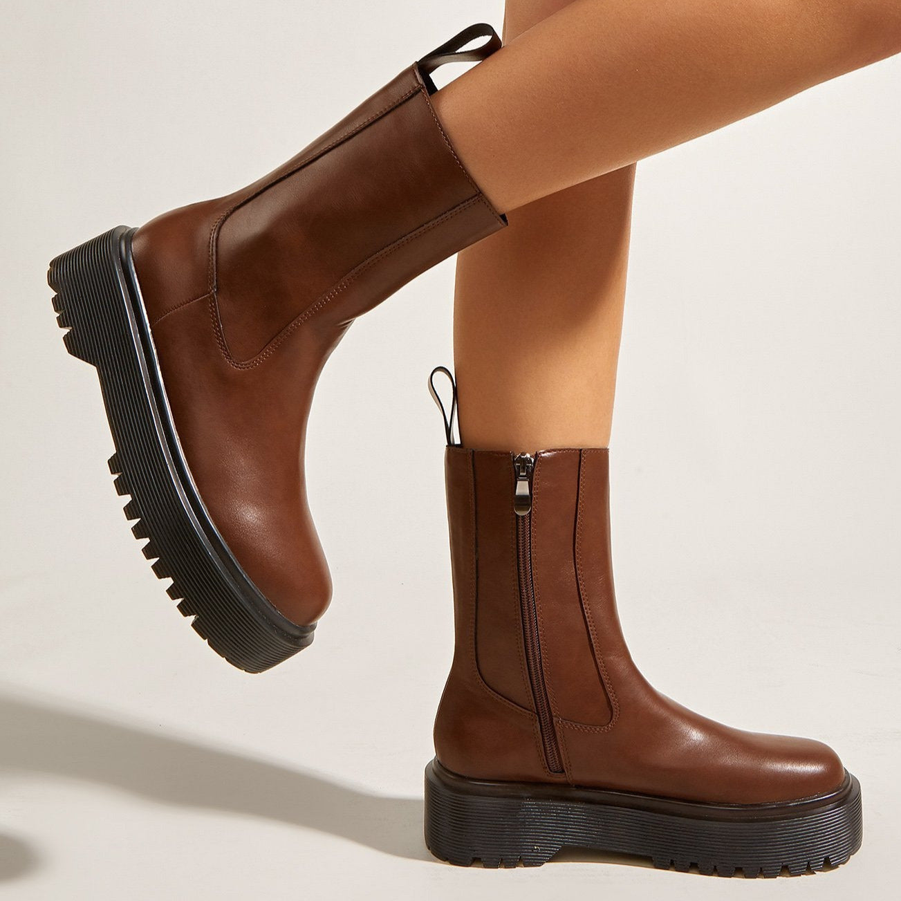 Thick-soled British Style Chelsea Boots Newgew
