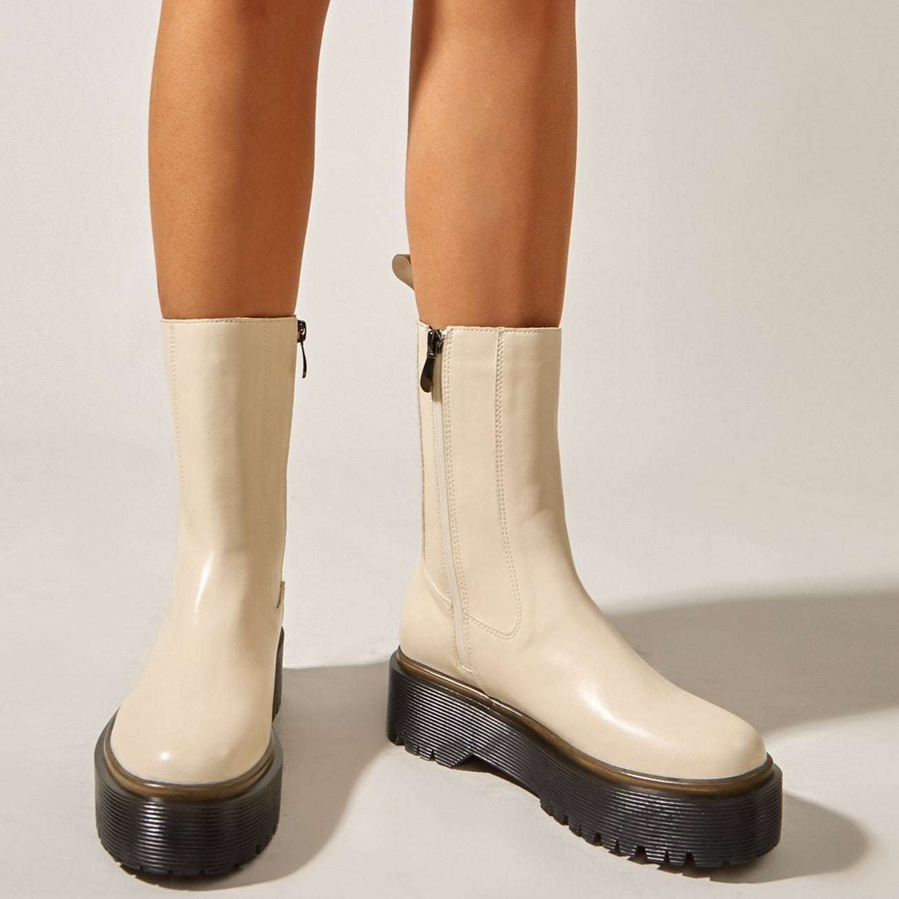 Thick-soled British Style Chelsea Boots Newgew