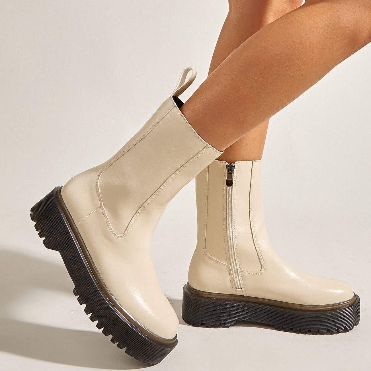 Thick-soled British Style Chelsea Boots Newgew