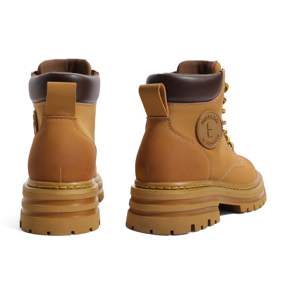Lace up Studed Boots Newgew