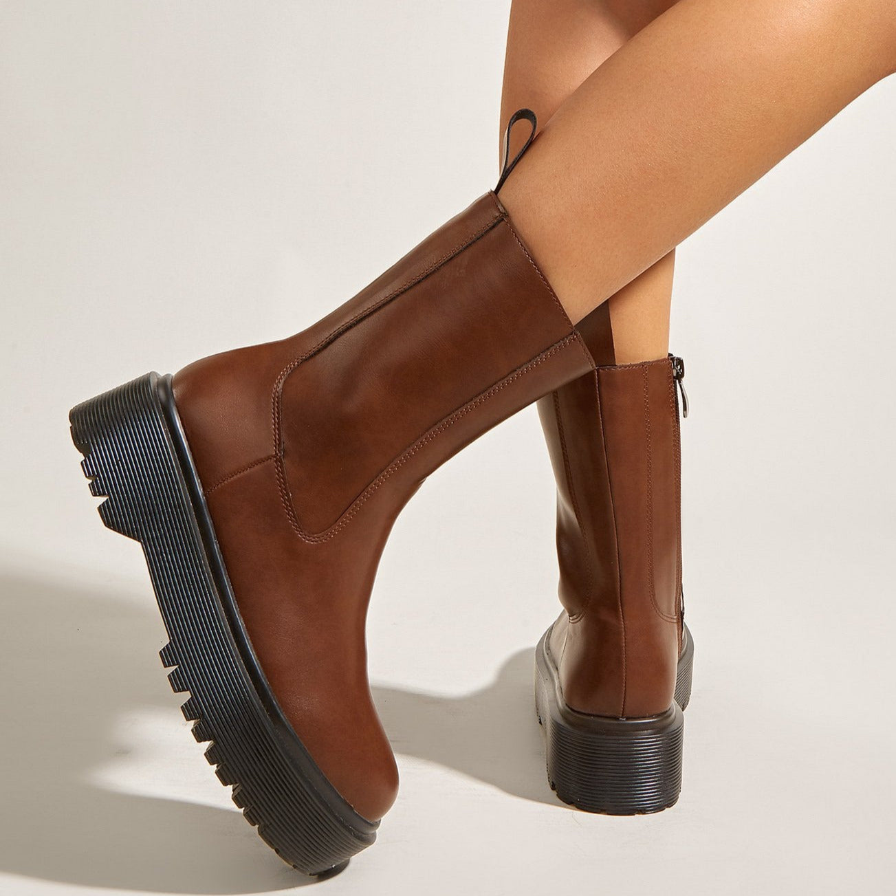 Thick-soled British Style Chelsea Boots Newgew