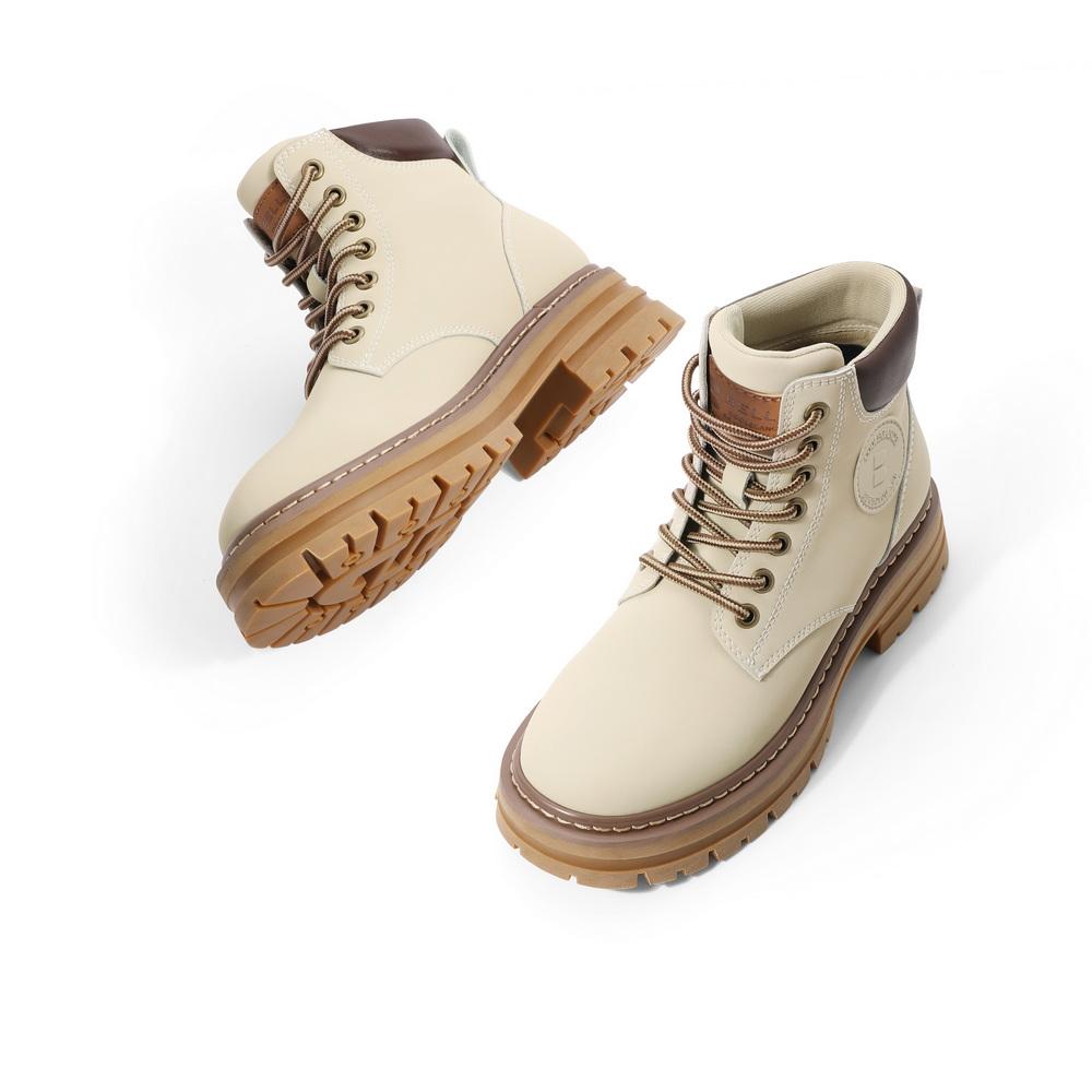 Lace up Studed Boots Newgew