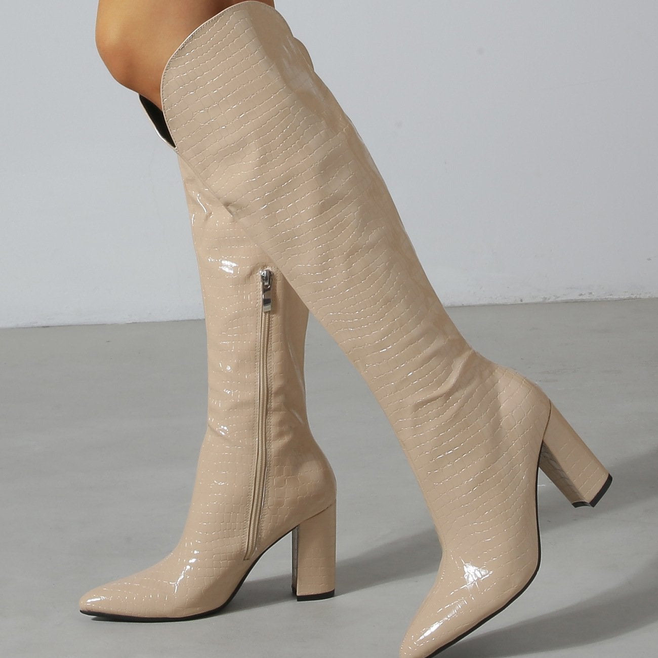 Chunky Heeled Thigh-high Boots Newgew