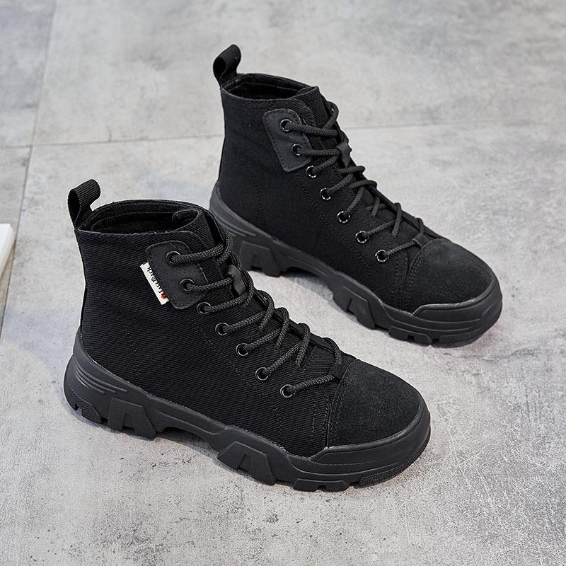 Lace up Sport Boots Newgew