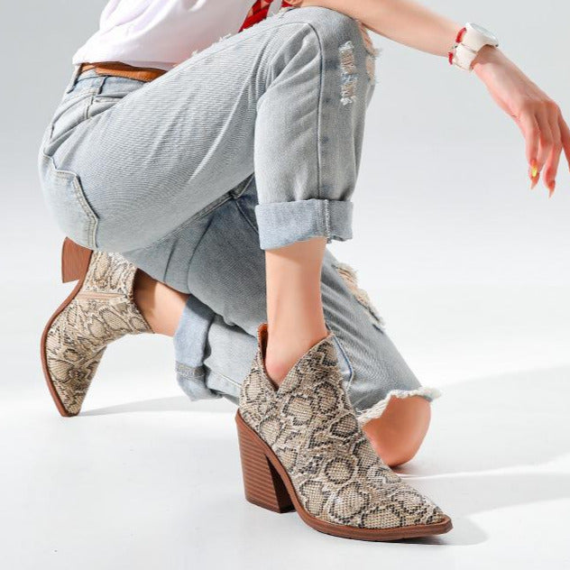 Thick Heeled Pointed Toe Snake Print Leather Boots Newgew