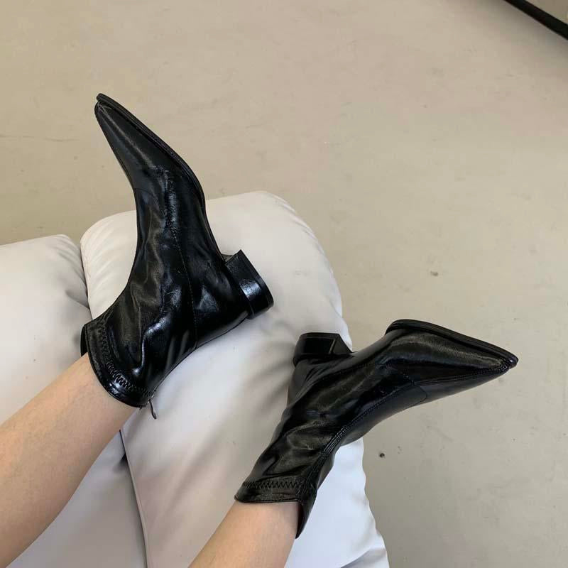 Pointed Toe Flat Patent Leather Boots Newgew
