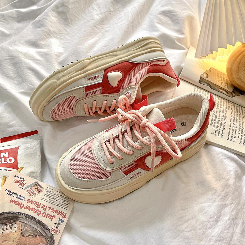 Heart Decor Casual Sneakers Newgew