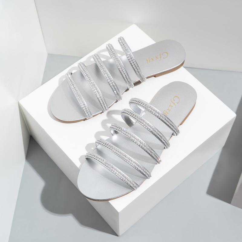 Hollowed Out Flat Sandals Newgew